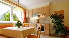 Apartamento vacacional totalmente equipado con terraza | Ideal para teletrabajar | Admite mascotas - Image 3