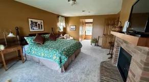 Warner-Concord Farms Bed & Breakfast - Image 2