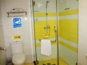 7Days Inn Chongqing Qianjiang Jiaoxi Road - Image 4
