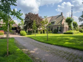 Grandeur farmhouse in Dwingeloo - Image 4