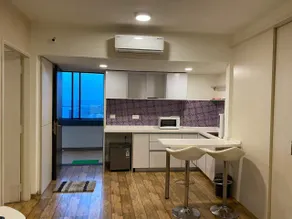 LUXURY STUDIO APARTMENT - Image 4