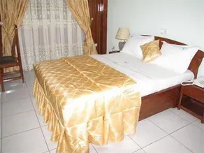 Afrique Hotel Douala Airport - Image 2