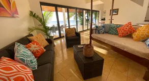 Ocean Breeze Bungalow - Image 2
