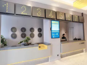 7 Days Inn Shanghai Yichuan Road - Image 2