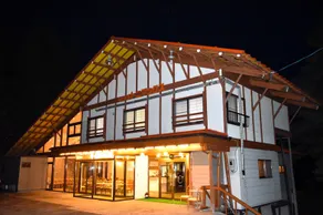Lodge Tony Max - Image 5