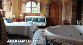 Alojamientos La Casa de Piedra - Image 2