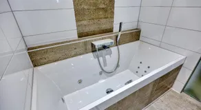 Hotel Beneden Leeuwen - Image 3