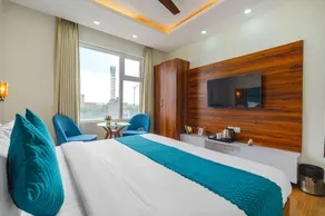 Hotel Fiora Inn Chandigarh Zirakpur - Image 2