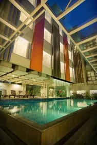 V Hotel & Residence Bandung - Image 4