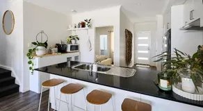 Water's Edge 4x4 Townhouse - Image 2