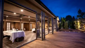Sakura Villa with Hot Spring Pool - Image 3