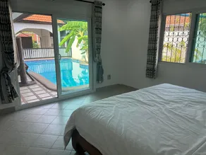 Nirvana Pool Villa 2 - Image 2