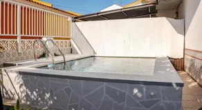 Independent Apartment At Villa Noelia Benalmádena With Private Pool, Garden & Parking - Image 3