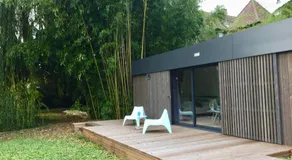 Un petit nid dans la verdure - Image 2