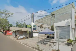 Urbanview Hotel One Family Maribaya by RedDoorz - Image 3