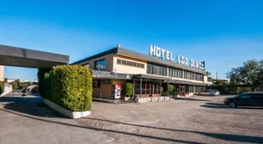 Hotel Los Olivos - Image 5