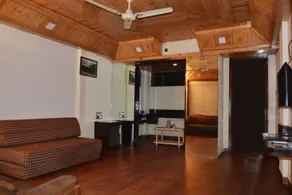 Gourish Resort (Pure Veg) - Image 3