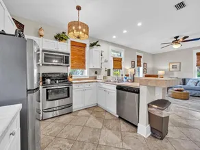 Blue Sky Bungalow 156 - Image 3