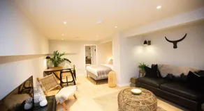 Chorlton Stylish Studio & Roof Terrace Apartments - Image 2