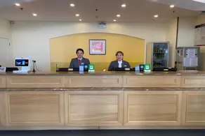 Home Inn Yantai Fuhai Road Zhenhua - Image 5