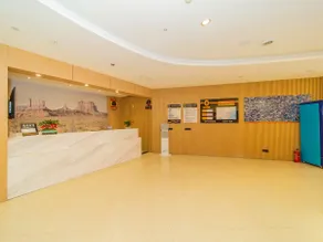 Super 8 Hotel Chengdu Caoshi Street Wenshuyuan Metro Station - Image 4