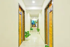 Townhouse La Vista Inn Grand Hotel - Image 5