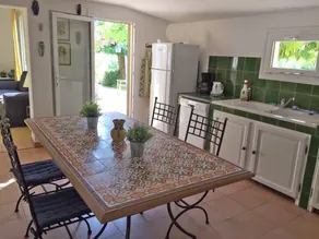 Casa a Villecroze con piscina e giardino - Image 3