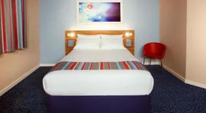 Travelodge Cardiff M4 - Image 5