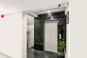 Salstayz Select - Huda City Center - Image 5