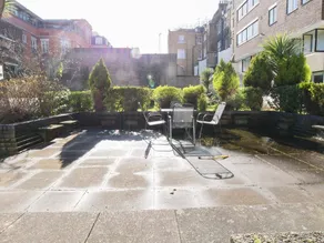 Veeve  House Queen Anne Mews Marylebone - Image 5