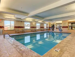 Hampton Inn & Suites Rifle - Image 4