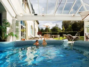 Brook Lodge Hotel - Image 3