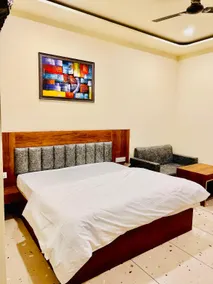 Hotel Royal Rukmani - Image 3