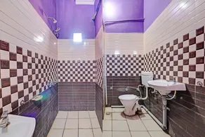 OYO MS Hotel - Image 2