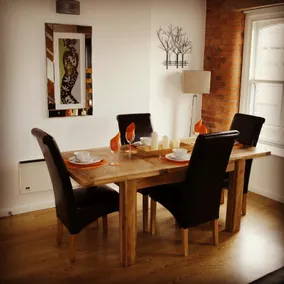 City Stop Manchester Apartment - Image 3