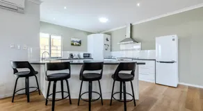 Angove House by the BnB Collection - Image 5