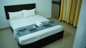 Stay Ease Rental Rooms & Service Apartments - Image 2