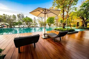 Chatnipa Beach Resort - Image 2
