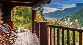 Mythica Chalet - Image 4