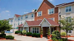 MainStay Suites Bloomington near University - Image 3