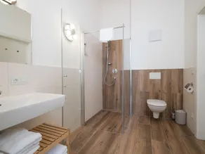 Spacious Apartment in Werfenweng near the Lake - Image 5