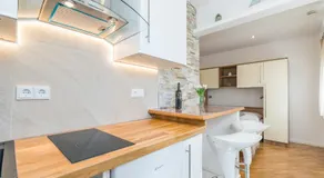 Katy & David Apartments - Image 2