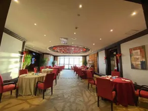 Yunmulijin Sky High Riverview Hotel Chongqing Jiefangbei Raffles Plaza - Image 4