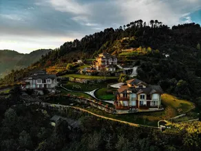 The Hosteller Mussoorie By the Streamside, Kempty - Image 2