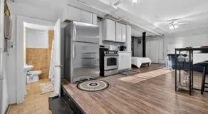 Cozy Baltimore Studio apts - Image 4