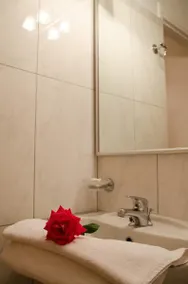 Athos Hotel - Image 3