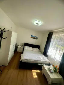 SAPA private room with a bathroom - Image 3