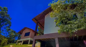 Chalés com Hidromassagem e Lareira em Visconde de Mauá, Prox Pedra Selada, Pousada Leal Chalés - Image 4