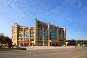 Xinghu Yipin Resort Hotel (Zhaoqing Railway Station) - Image 5
