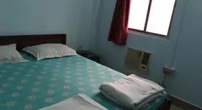 Centerpoint Guest House - Image 2
